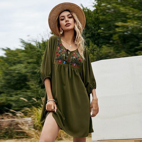 

Tie Neck Floral Embroidery Smock Dress, Army green