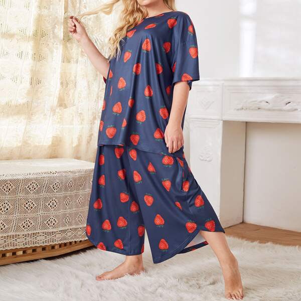 

Plus Strawberry Print Drop Shoulder Tee and Pants PJ Set, Navy blue