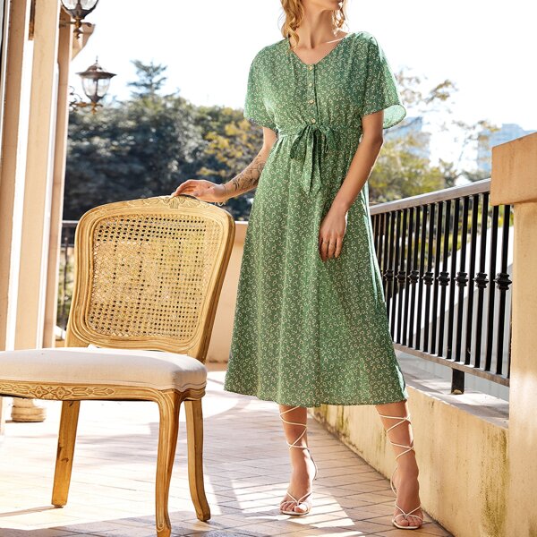 

Button Half Ditsy Floral Belted Dress, Green