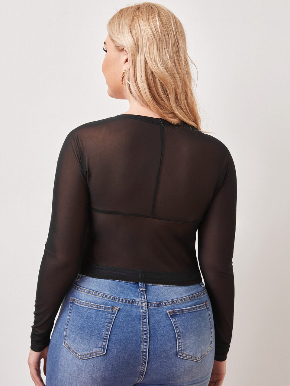Plus Sweetheart Neck Mesh Top