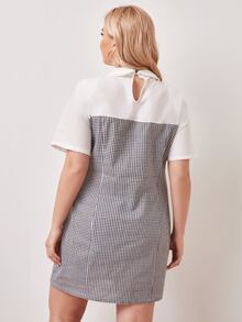 SHEIN 大碼紐扣格紋連衣裙 - 黑與白 - 查看 3