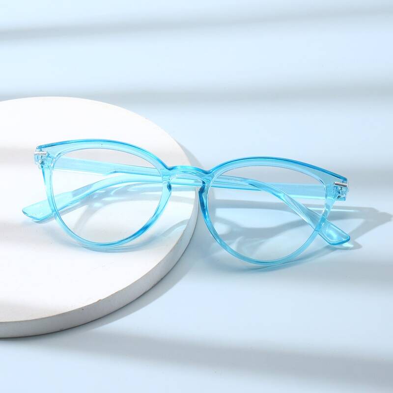 

Clear Cat Eye Glasses
