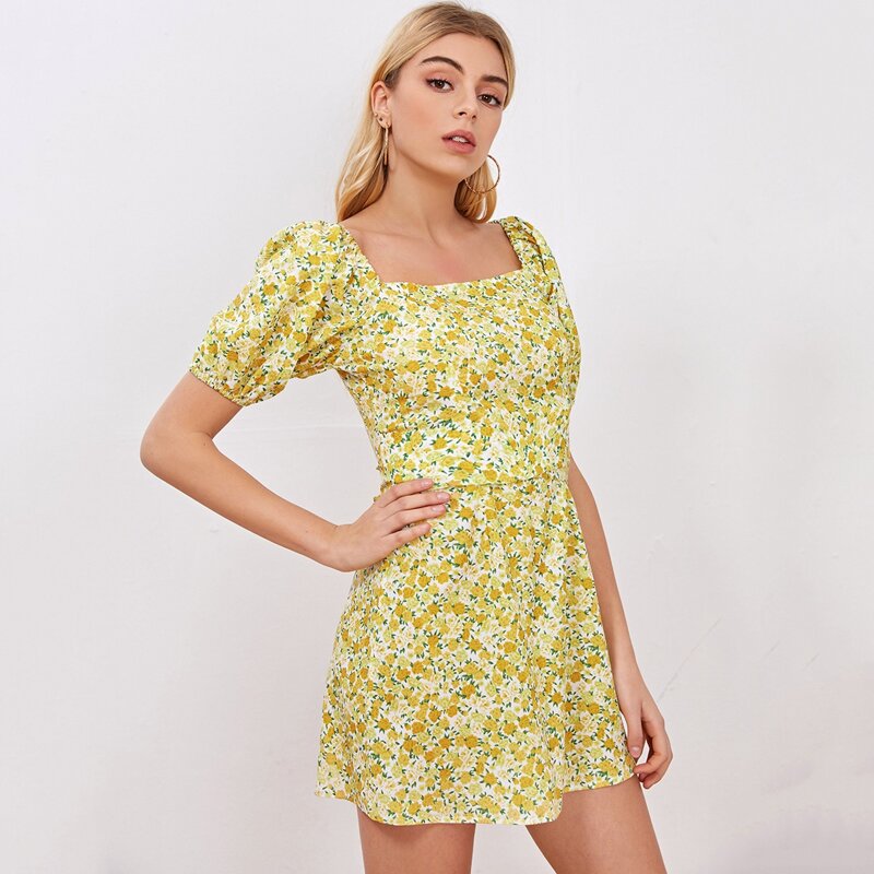 

Puff Sleeve Tie Back Ditsy Floral Dress, Multicolor
