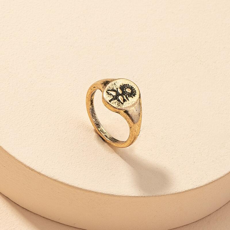 

Engraved Design Ring, Bronze