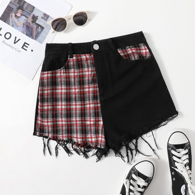 

Frayed Hem Plaid Shorts, Multicolor