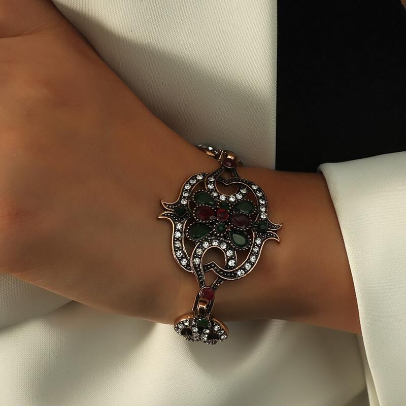 

Rhinestone Decor Bracelet, Multicolor