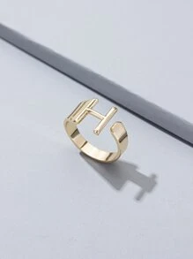 Anillo con diseño de letra - Amarillo Oro - Ver 3