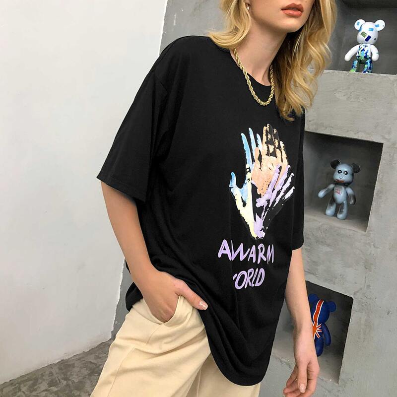 

Figure & Slogan Graphic Drop Shoulder Tee, Black