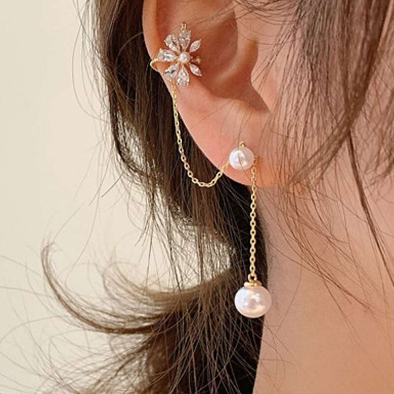 

1pc Rhinestone Flower Chain Earrings, Gold
