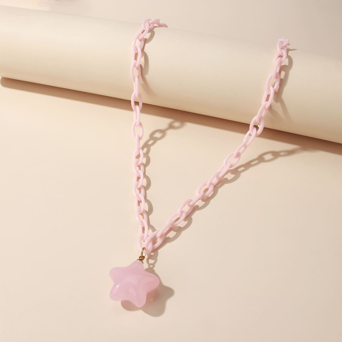 

Star Pendant Necklace, Pink