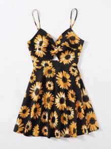 Soleia Twist Front Tie Back Sunflower Print Dress - Multicolor - View 4