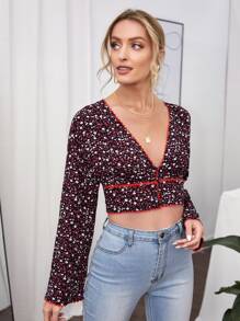 SHEIN V-neck Contrast Tape Detail Bell Sleeve Ditsy Floral Crop Top - Multicolor - View 1