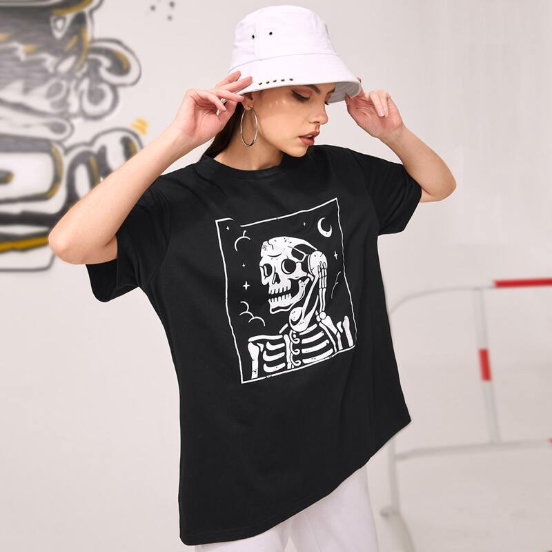 

Skull Print Oversized Tee, Black