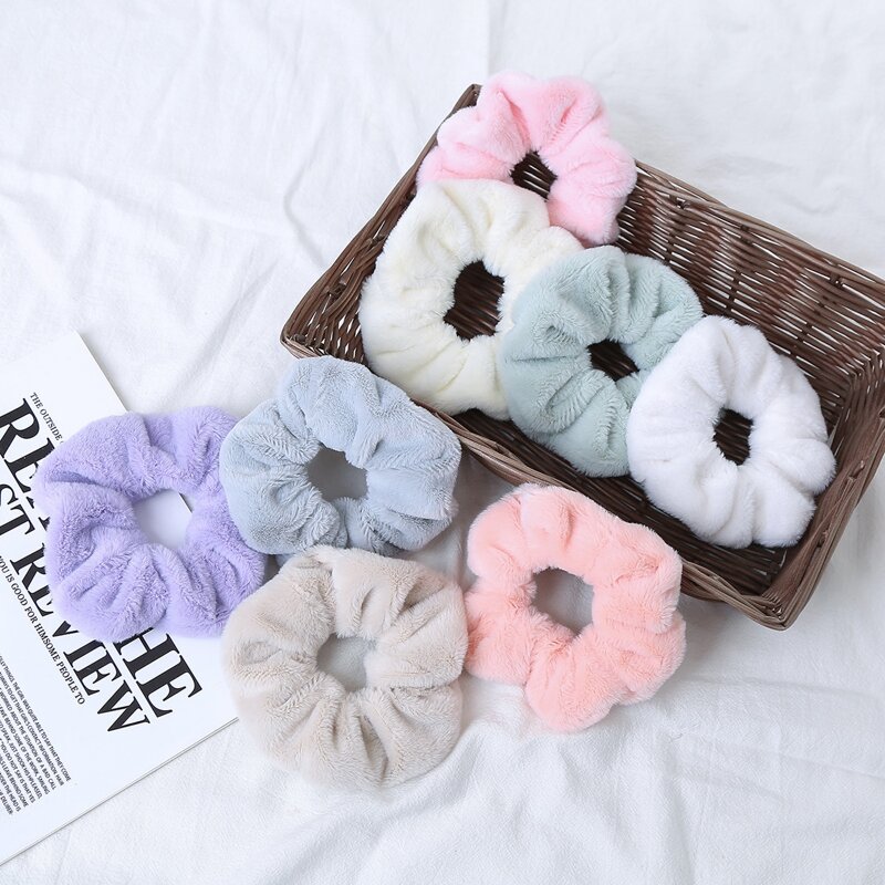 

3pcs Random Fluffy Scrunchie, Multicolor