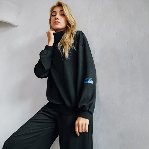 

Slogan Graphic Drop Shoulder Lounge Set, Black
