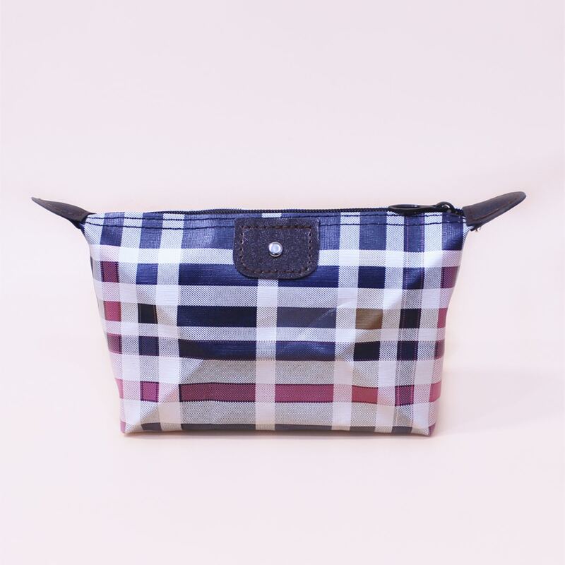 

Plaid Makeup Bag, Multicolor