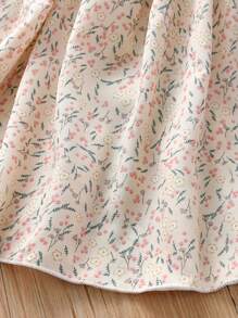 SHEIN 年輕女孩小花印花收縮長裙