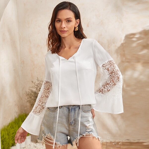 

Lace Insert Flounce Sleeve Top, White