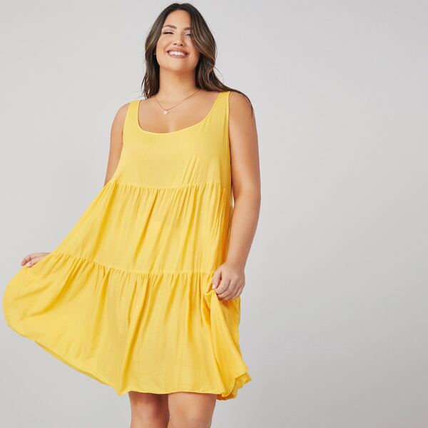 

Plus Ruffle Hem Solid Dress, Yellow