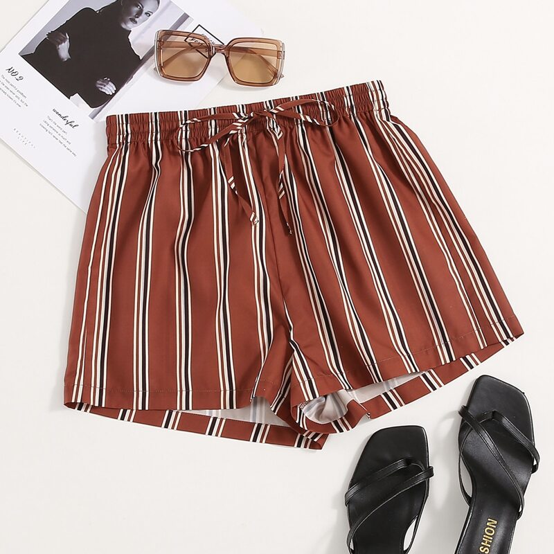 

Knot Front Stripe Shorts, Redwood