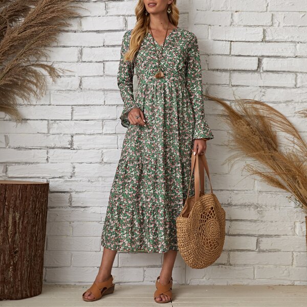 

Surplice Front Ditsy Floral Print Ruffle Hem Dress, Multicolor