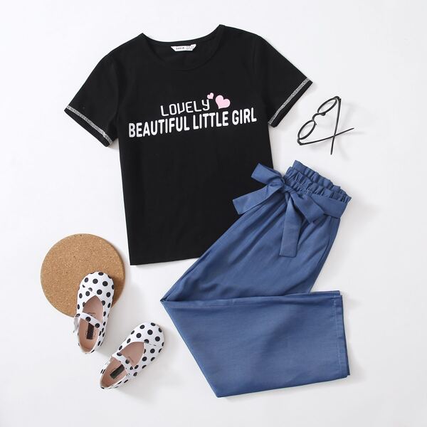 

Girls Letter & Heart Print Tee and Paperbag Waist Belted Pants Set, Multicolor