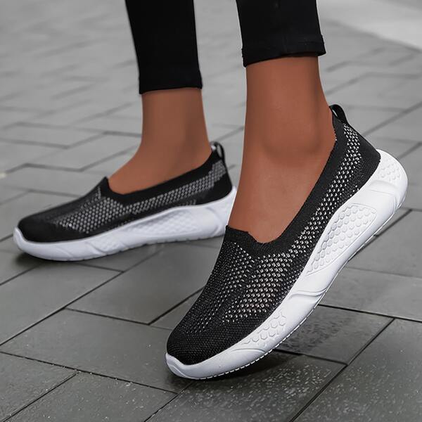 

Slip On Low Top Breathable Sneakers, Black