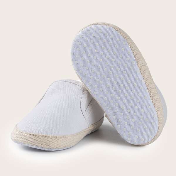 

Baby Girl Minimalist Flats, White