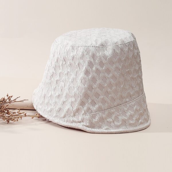 

Plaid Bucket Hat, Baby pink