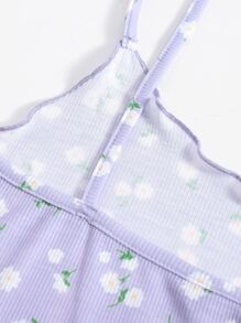 SHEIN Qutie Lettuce Edge Daisy Floral Cami Top - Lilac Purple - View 4