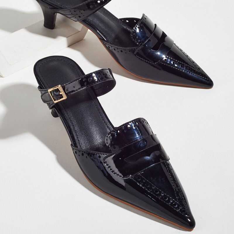 

Point Toe Hollow Out Detail Mules, Black