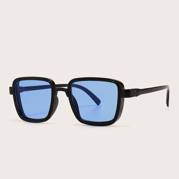 

Square Frame Tinted Lens Sunglasses