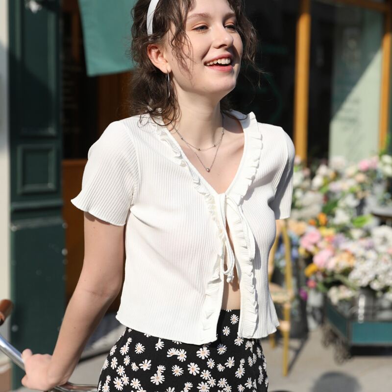 

Tie Front Frill Trim Top, White
