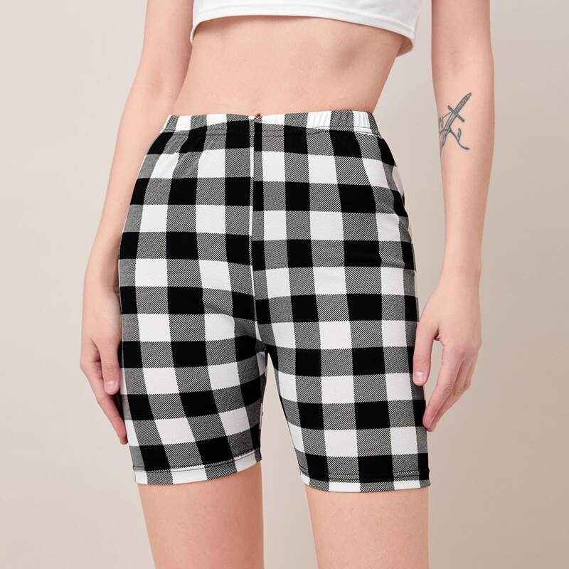 

Gingham Biker Shorts, Black and white
