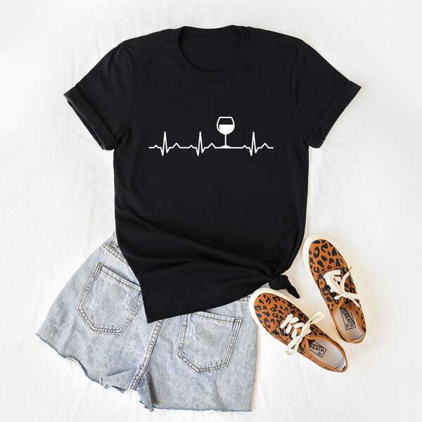 

Plus Graphic Print Round Neck Tee, Black