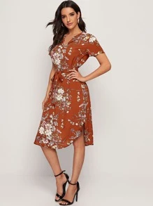SHEIN Clasi Notch Neck Split Curved Hem Belted Dress - Rust Brown - View 3