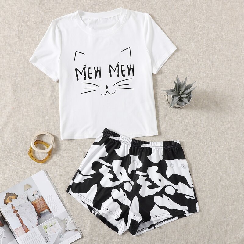 

Cartoon Graphic Tee & Shorts Pajama Set, Black and white