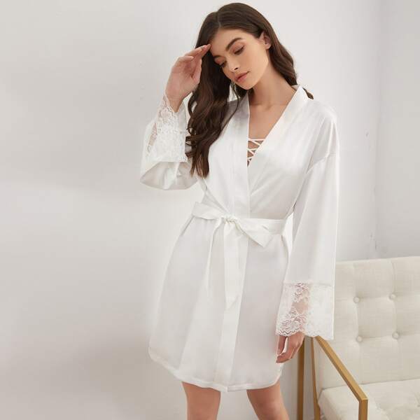 

1pc Contrast Lace Satin Night Robe, White