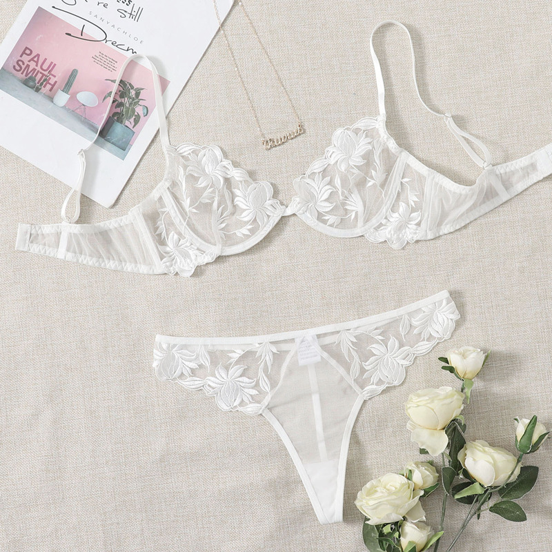

Floral Embroidered Mesh Underwire Lingerie Set, White