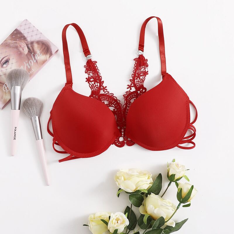 

Contrast Lace Underwire Bra, Red
