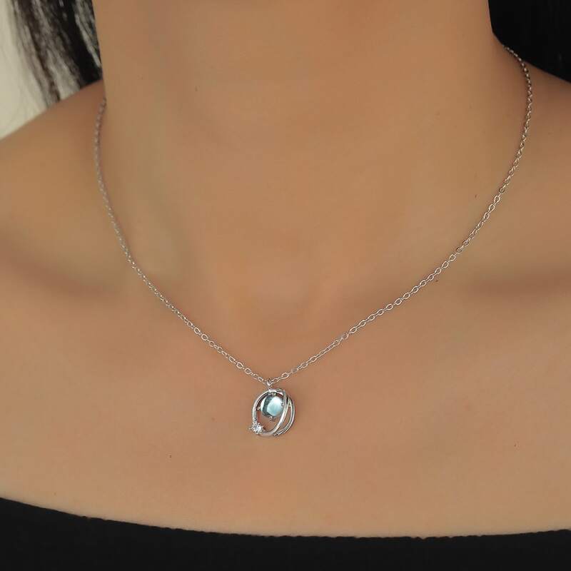 

Crystal Pendant Necklace, Silver
