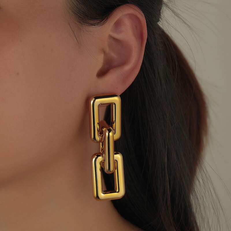 

Chain Drop Earrings, Gold