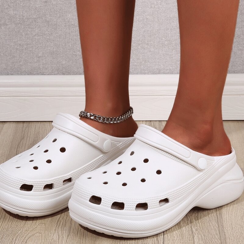 

Minimalist Hollow Out Chunky Sandals, White