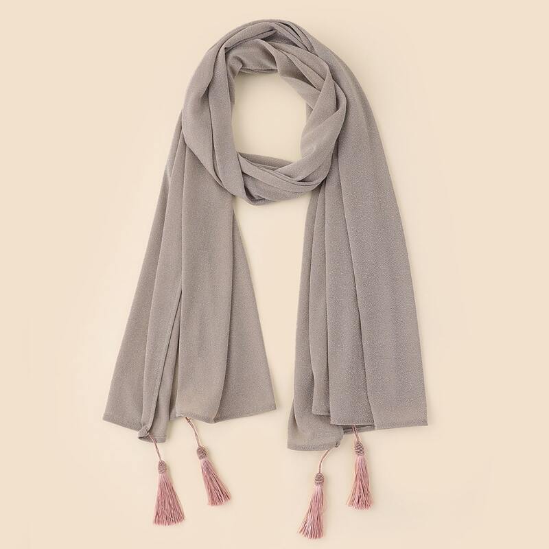 

Tassel Charm Scarf, Grey