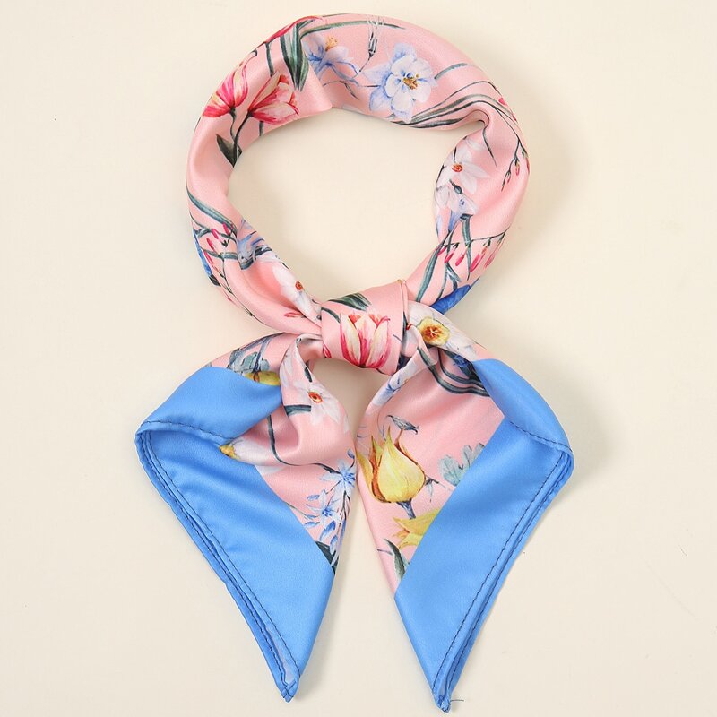 

Floral Pattern Bandana, Multicolor