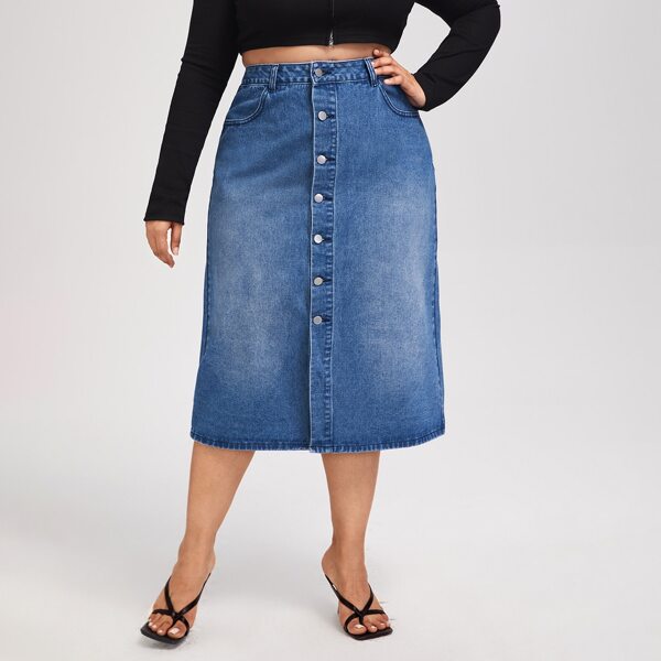 

Plus High Waisted Button Front Denim Skirt, Medium wash