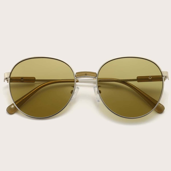 

Metal Frame Tinted Lens Sunglasses