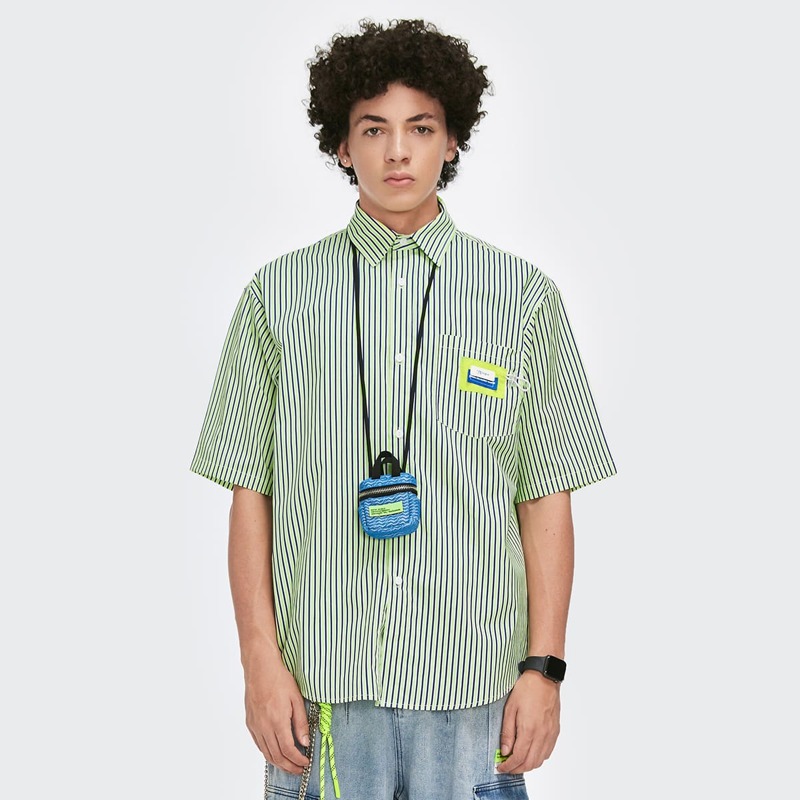 

Guys Drop Shoulder Letter Patch Pocket Striped Shirt, Mint green