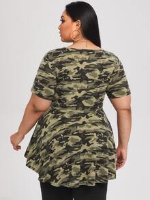 SHEIN Áo thun Plus size Bất đối xứng Ngụy trang Giải trí - Nhiều màu - Xem 2