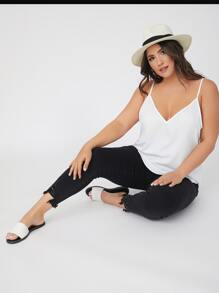 SHEIN BASICS Plus V-Neck Solid Cami Top - White - View 6